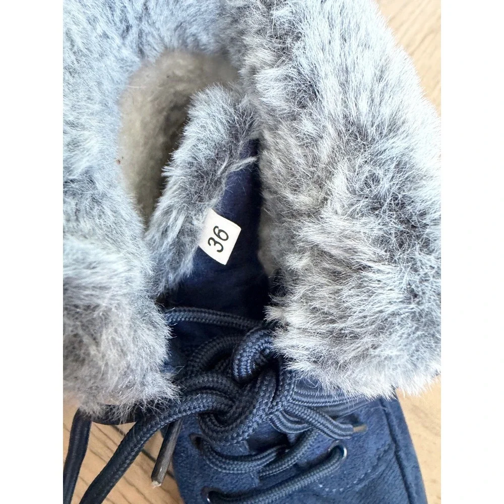 Navy Blue Faux Suede Faux Fur Trim Lace Up Winter Ankle Boots Size 36 GO Logo